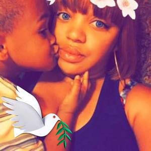 Meet your Posher, Jasmine